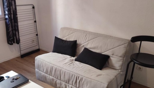 Logement tudiant Location Studio Vide Marseille 05me arrondissement (13005)
