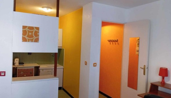 Logement tudiant Location Studio Vide Marseille 05me arrondissement (13005)