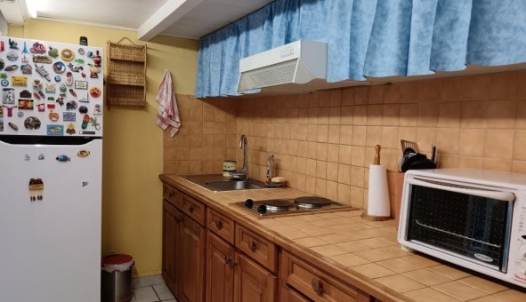 Logement tudiant Studio à Marseille 06me arrondissement (13006)