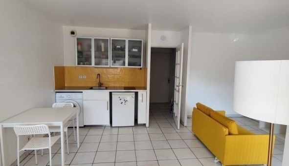 Logement tudiant Studio à Marseille 06me arrondissement (13006)