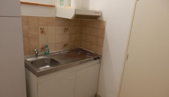 Logement tudiant Studio à Marseille 06me arrondissement (13006)