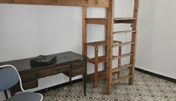 Logement tudiant Studio à Marseille 06me arrondissement (13006)