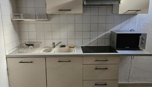 Logement tudiant Studio à Marseille 06me arrondissement (13006)