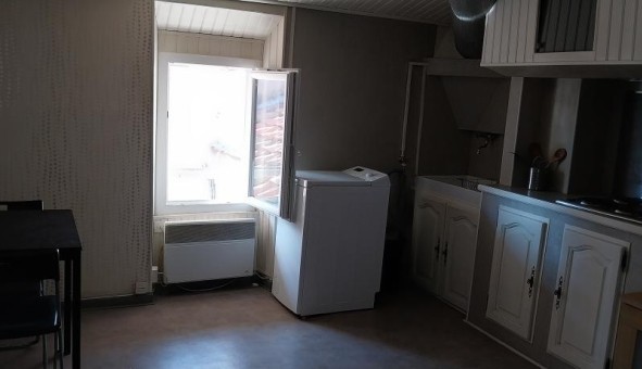 Logement tudiant Studio à Marseille 06me arrondissement (13006)