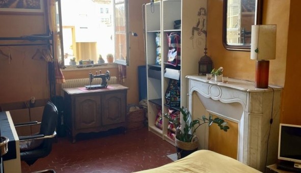 Logement �tudiant Location Studio Vide Marseille 06�me arrondissement (13006)