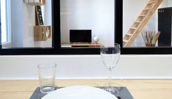 Logement �tudiant Studio &agrave; Marseille 06�me arrondissement (13006)