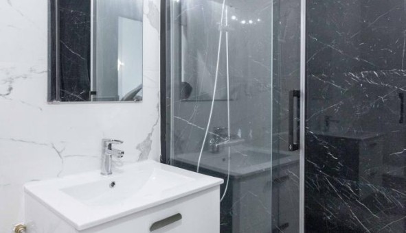 Logement �tudiant Studio &agrave; Marseille 06�me arrondissement (13006)