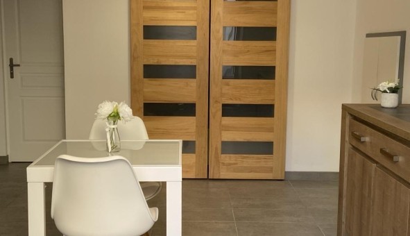 Logement tudiant Location Studio Vide Marseille 07me arrondissement (13007)