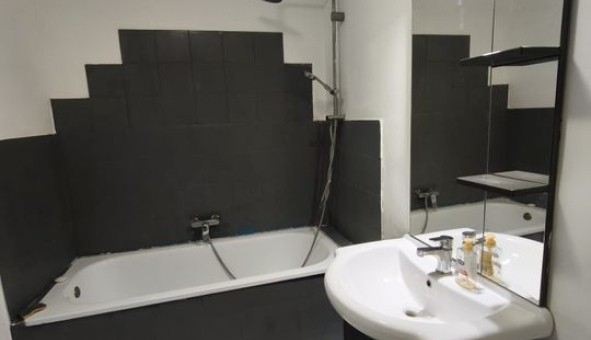 Logement �tudiant Studio &agrave; Marseille 07�me arrondissement (13007)