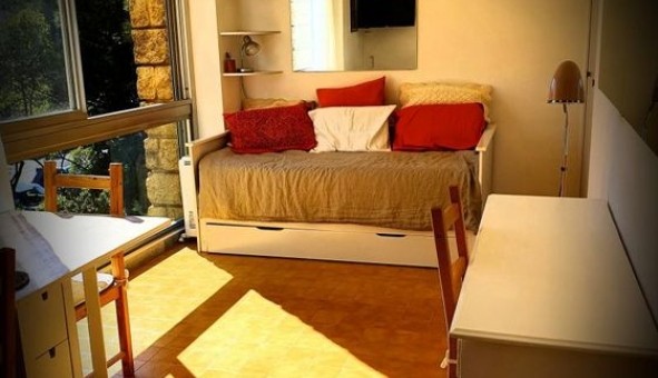 Logement �tudiant Studio &agrave; Marseille 07�me arrondissement (13007)