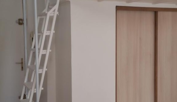 Logement étudiant Location Studio Vide Marseille 08ème arrondissement (13008)