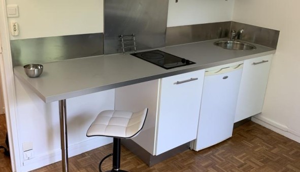 Logement tudiant Location Studio Vide Marseille 09me arrondissement (13009)