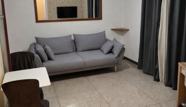 Logement �tudiant Location Studio Vide Marseille 09�me arrondissement (13009)