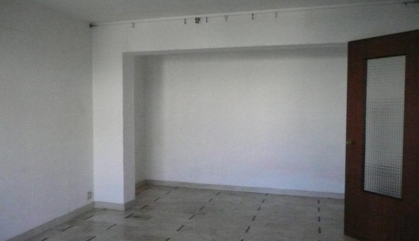 Logement étudiant Location Studio Vide Marseille 10ème arrondissement (13010)