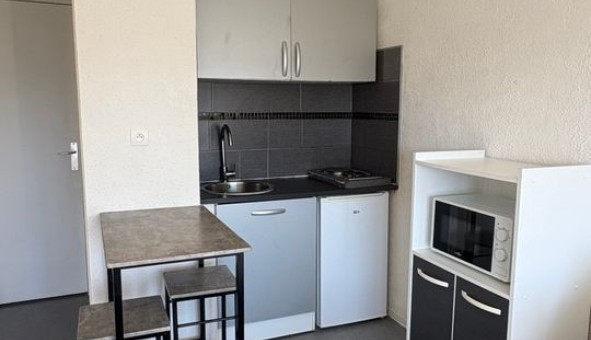 Logement �tudiant Studio &agrave; Marseille 10�me arrondissement (13010)