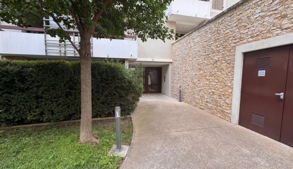 Logement �tudiant Studio &agrave; Marseille 14�me arrondissement (13014)