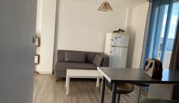 Logement �tudiant Location Studio Vide Marseille 15�me arrondissement (13015)