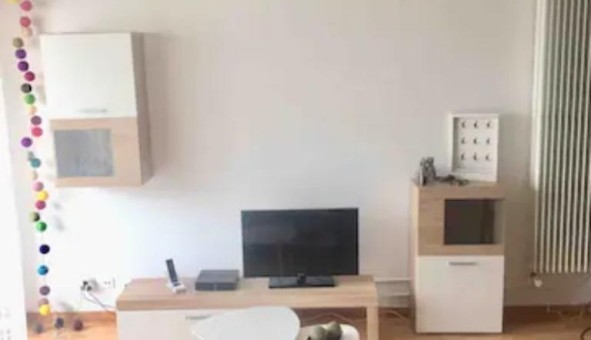 Logement tudiant Location Studio Vide Martigues (13500)