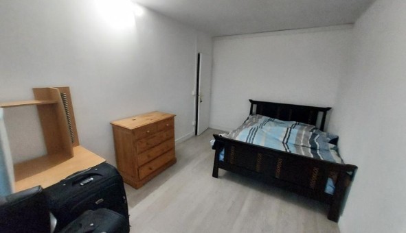 Logement �tudiant Location Studio Vide Massy (91300)