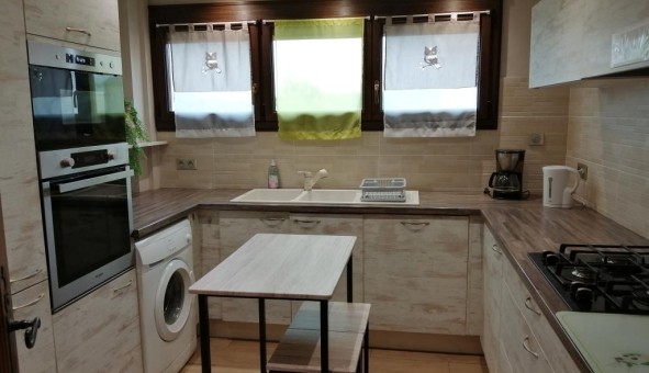 Logement tudiant Studio à Menucourt (95180)