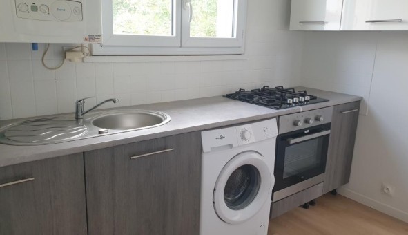 Logement tudiant Studio à Mry sur Cher (18100)