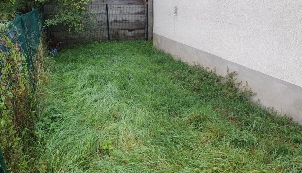 Logement tudiant Studio à Mry sur Cher (18100)
