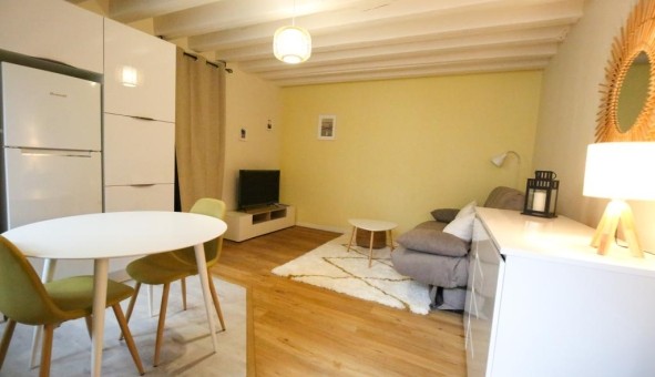 Logement tudiant Studio à Mry sur Cher (18100)