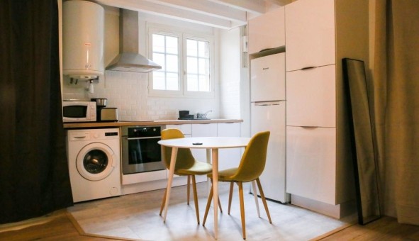 Logement tudiant Studio à Mry sur Cher (18100)