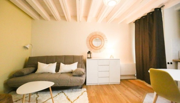 Logement tudiant Studio à Mry sur Cher (18100)