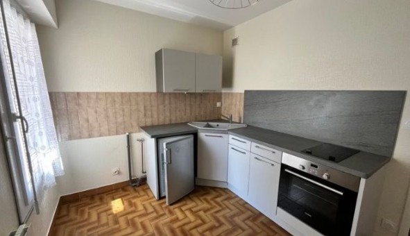 Logement �tudiant Studio &agrave; M�ry sur Cher (18100)