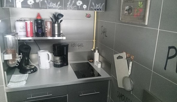 Logement tudiant Location Studio Vide Metz (57050)