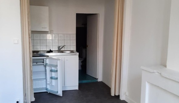 Logement tudiant Location Studio Vide Metz (57050)