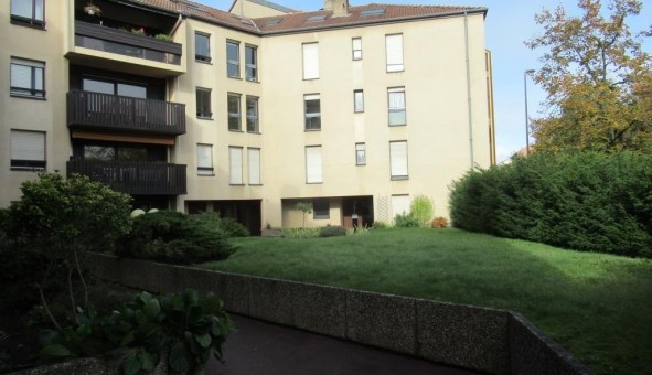 Logement tudiant Studio à Metz (57050)