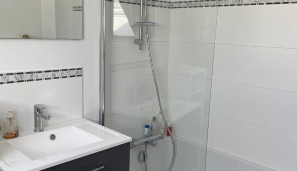 Logement tudiant Location Studio Vide Meucon (56890)