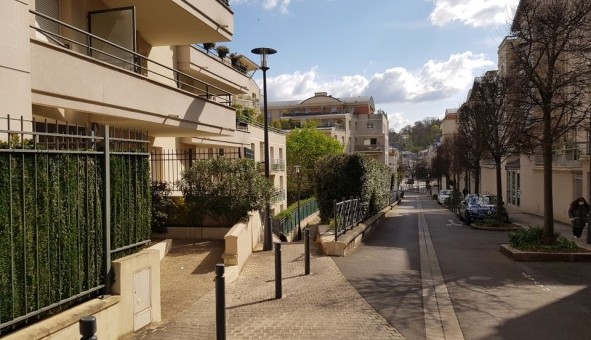 Logement �tudiant Studio &agrave; Meudon (92190)