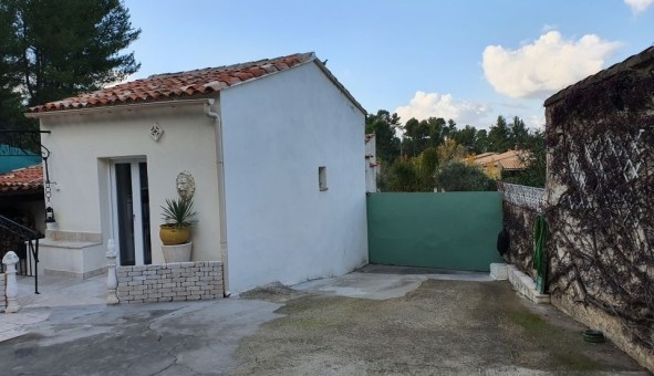 Logement �tudiant Studio &agrave; Meyrargues (13650)