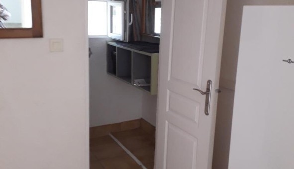 Logement tudiant Studio à Milhaud (30540)