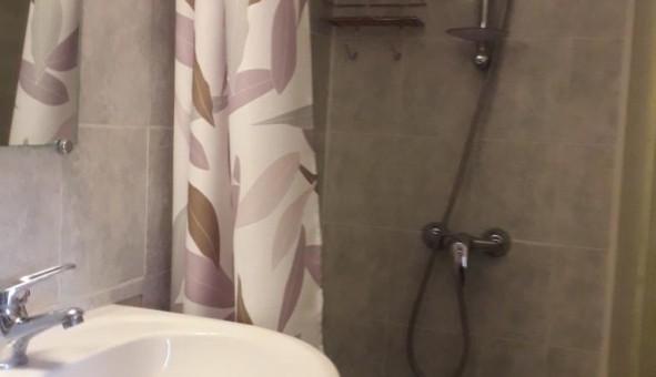 Logement tudiant Studio à Milhaud (30540)