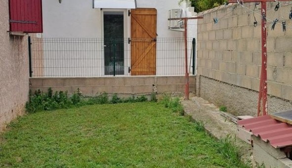 Logement tudiant Studio à Milhaud (30540)