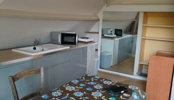 Logement étudiant Studio à Milon la Chapelle (78470)