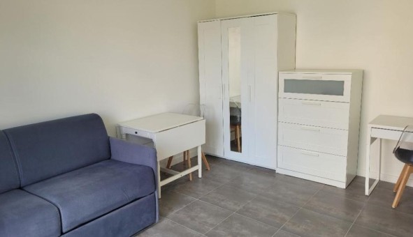 Logement tudiant Studio à Milon la Chapelle (78470)