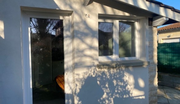 Logement �tudiant Studio &agrave; Mions (69780)