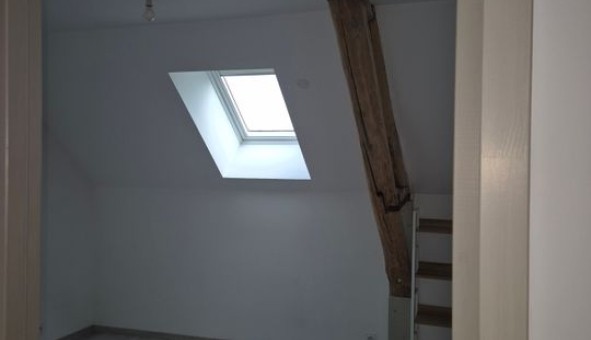 Logement �tudiant Studio &agrave; Mon�teau (89470)