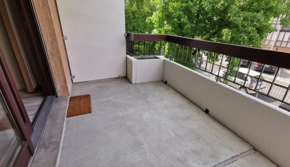 Logement tudiant Studio à Montauban (82000)
