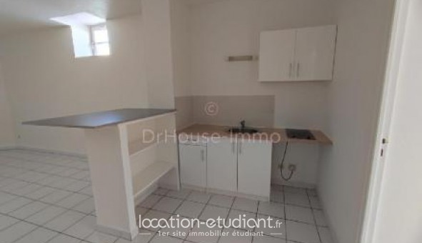 Logement tudiant Studio à Montceau les Mines (71300)