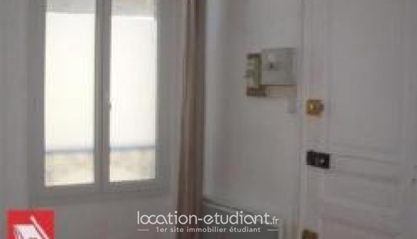 Logement tudiant Studio à Montereau Fault Yonne (77130)