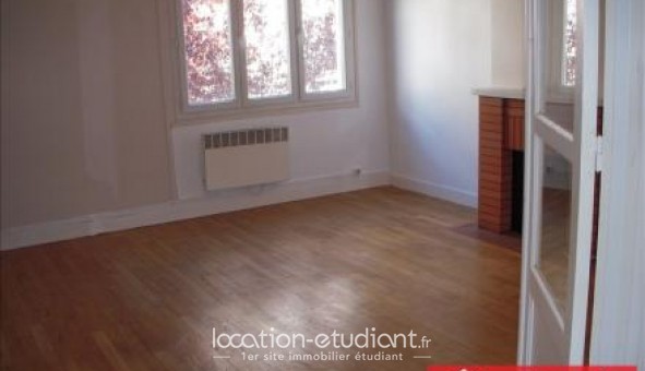 Logement tudiant Studio à Montereau Fault Yonne (77130)