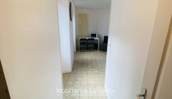 Logement tudiant Studio à Montereau Fault Yonne (77130)