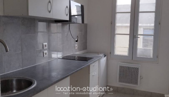 Logement tudiant Studio à Montereau Fault Yonne (77130)