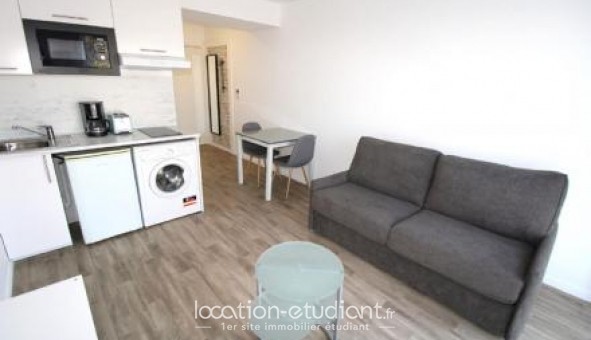 Logement tudiant Studio à Montvrain (77144)